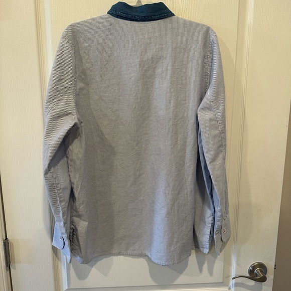 Holiday Time Women’s Christmas holiday Penguin button down shirt. Size xl - Picture 4 of 7